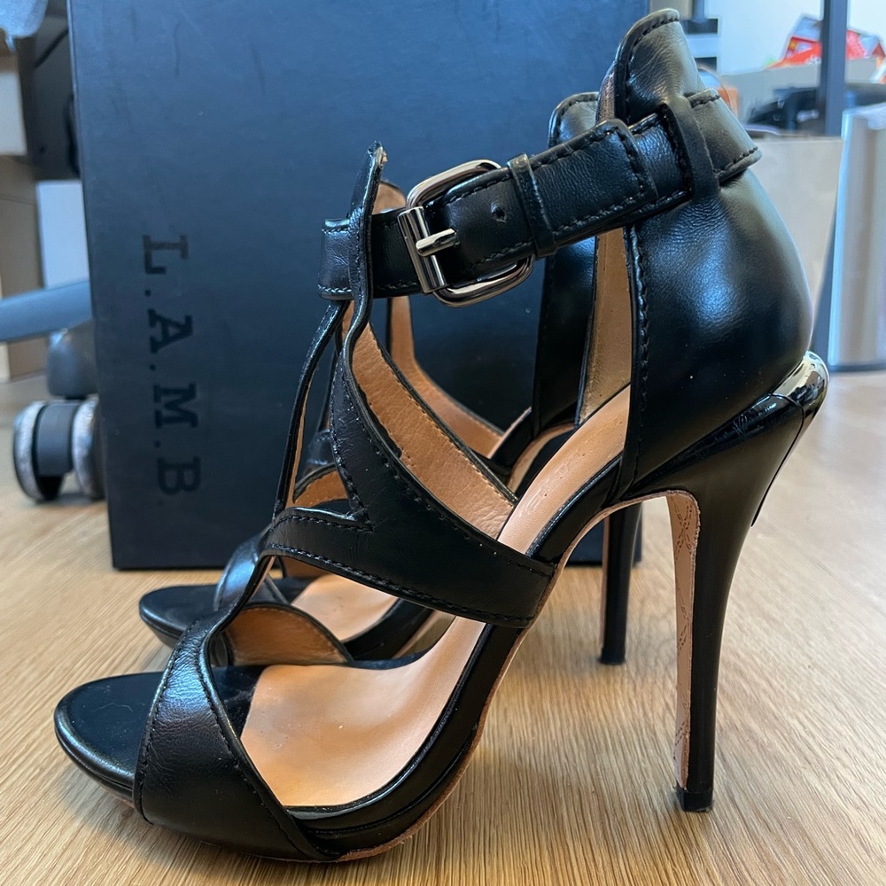 [SOLD] LAMB #QUIANA Heeled Sandal